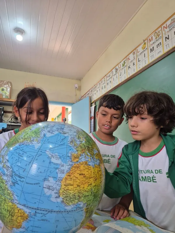 Imagem ilustrativa da imagem Cambé registra índice recorde de 89% de alunos alfabetizados