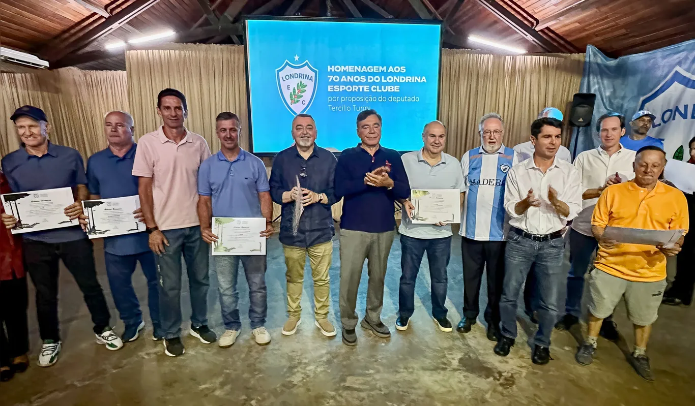 Carlão, Alexandre Bianchi, Oseias Canhete, Alemão, Osvaldo Sestário, Alvaro Dias, Beto Scaff, Tercilio Turini, Alexandre Curi,Felipe Prochet e Billy de Paula
