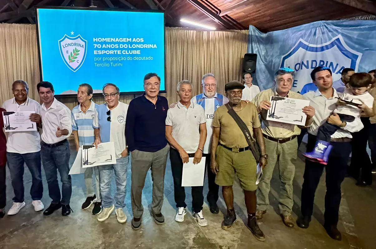 Afonso Victor de Oliveira, Alexandre Curi, Isnard Cordeiro, César Palhares (filho do fundador do LEC Oswaldo Palhares), Álvaro Dias, Val de Melo,Turini, Brandão, Walid Kauss (filho do fundador Walid Kauss) com o filho Pedro e o neto