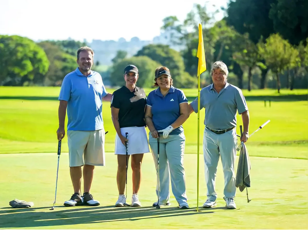 Fabio e Carolina Marin , Débora e Benedito Graça