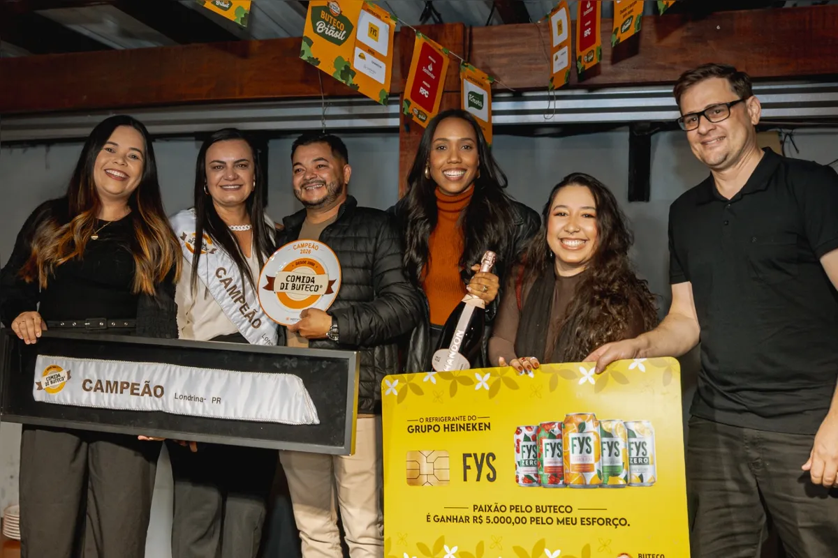 Priscila Pena, Pamela Suelen, José Henrique, Karol Silva, Alana Komatsu, Karllos Godoy