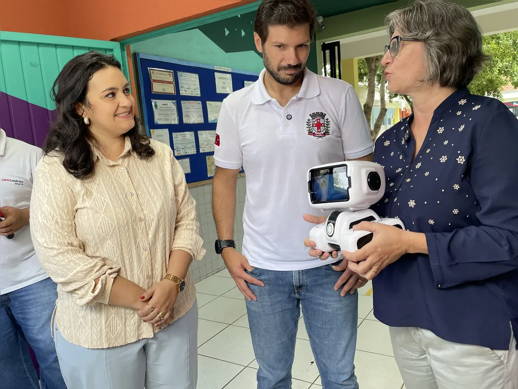 Imagem ilustrativa da imagem Escola na zona leste recebe catracas com reconhecimento facial