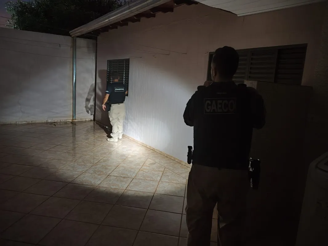 Imagem ilustrativa da imagem Gaeco cumpre mandados em ação contra venda de emagrecedores
