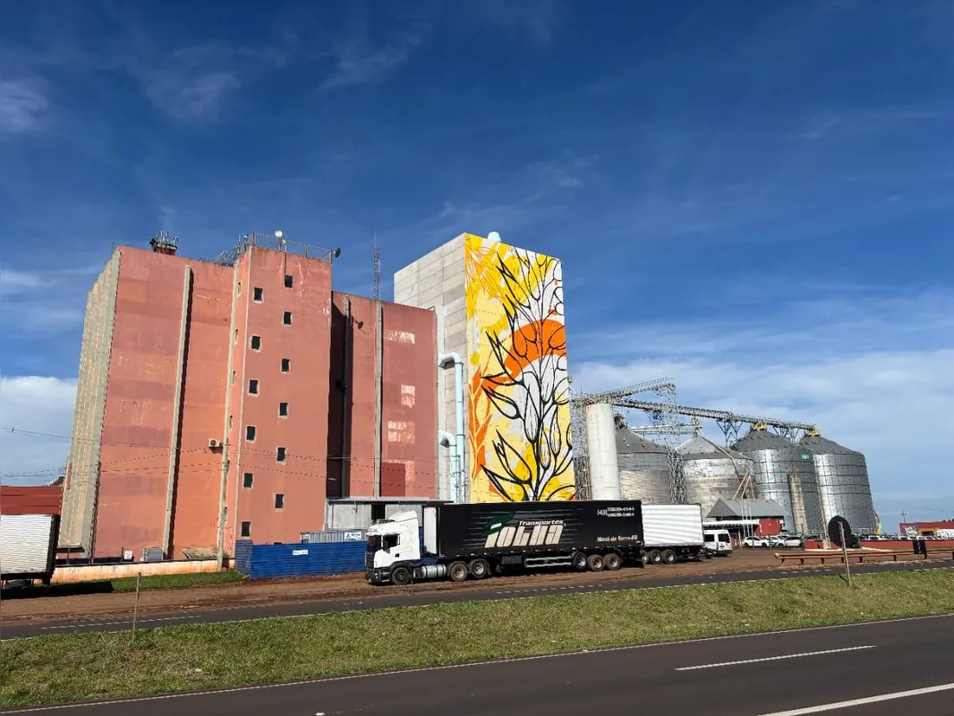 Grafite de Thiago Vilela traz um ramo de aveia que conecta a comunidade com a indústria
