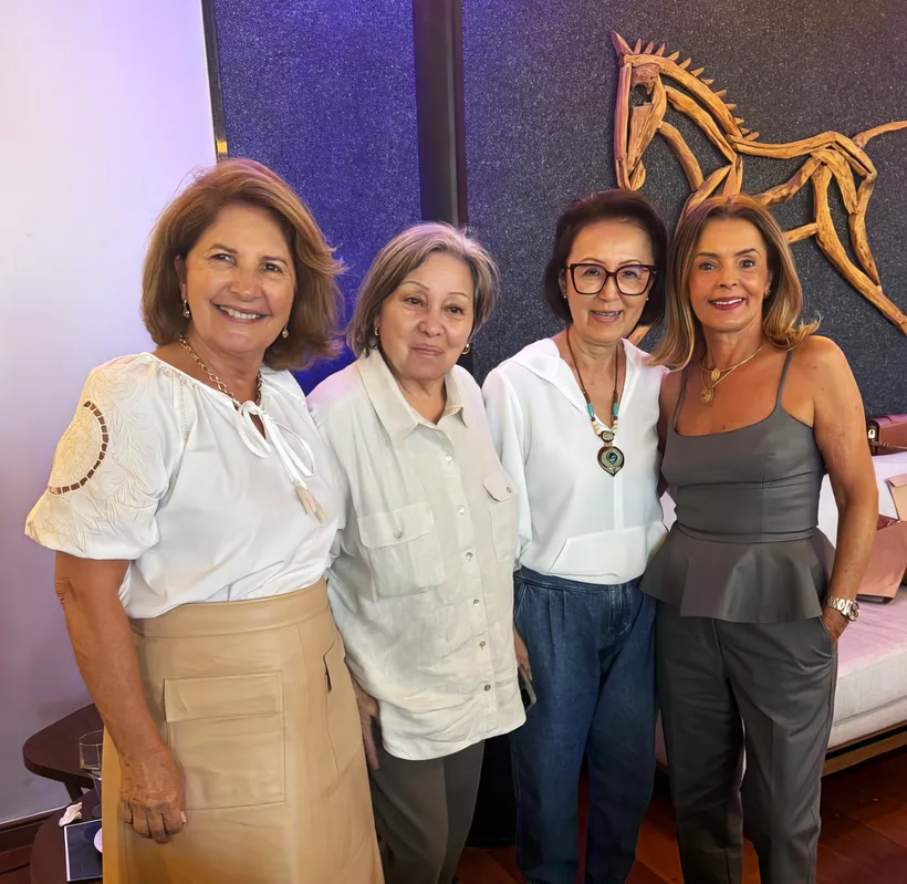Gilza Accorsi Moreira, Miriam Miyamoto, Satiko Satin e Rita Feio Ribeiro