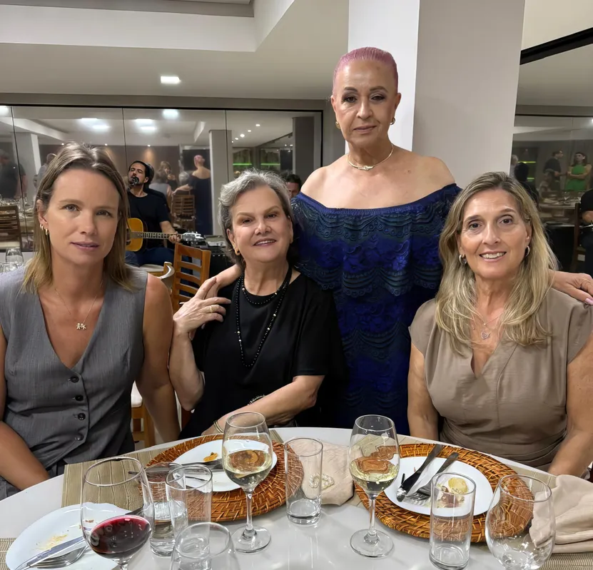 Patrícia Thanes, Lurdinha Coutinho, Leila Thanes e Jossane Amim Graciano Thanes
