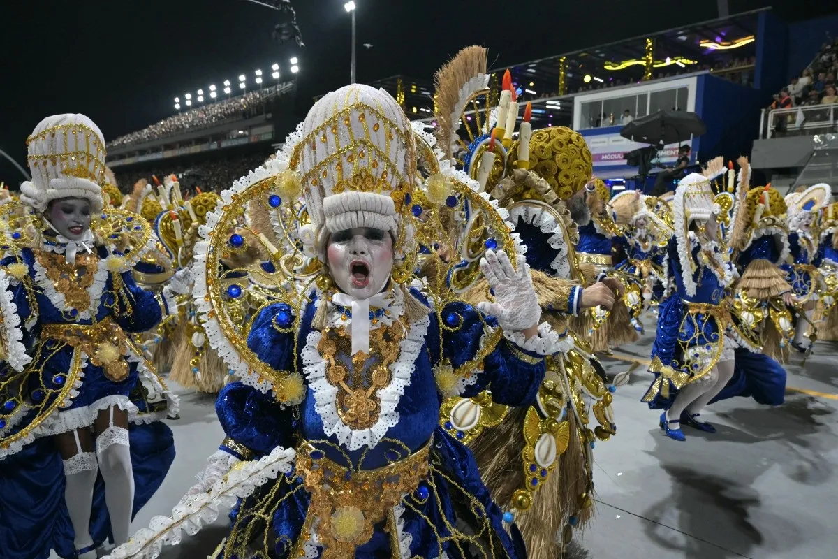 A Mocidade Alegre também se sobressaiu no quesito "fantasia"
