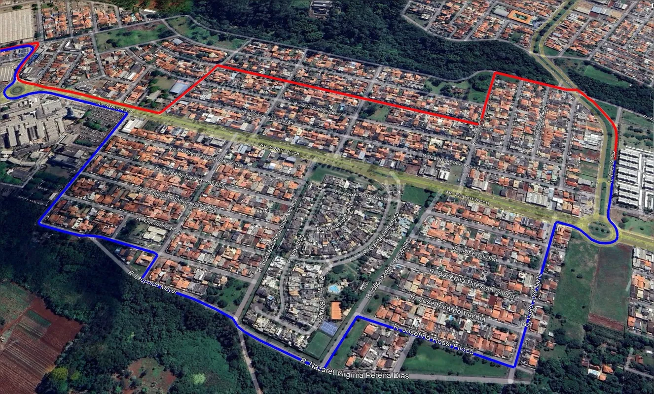 A linha azul é o trajeto de ida, passando em frente ao HU; em vermelho, o itinerário de retorno ao Terminal Central