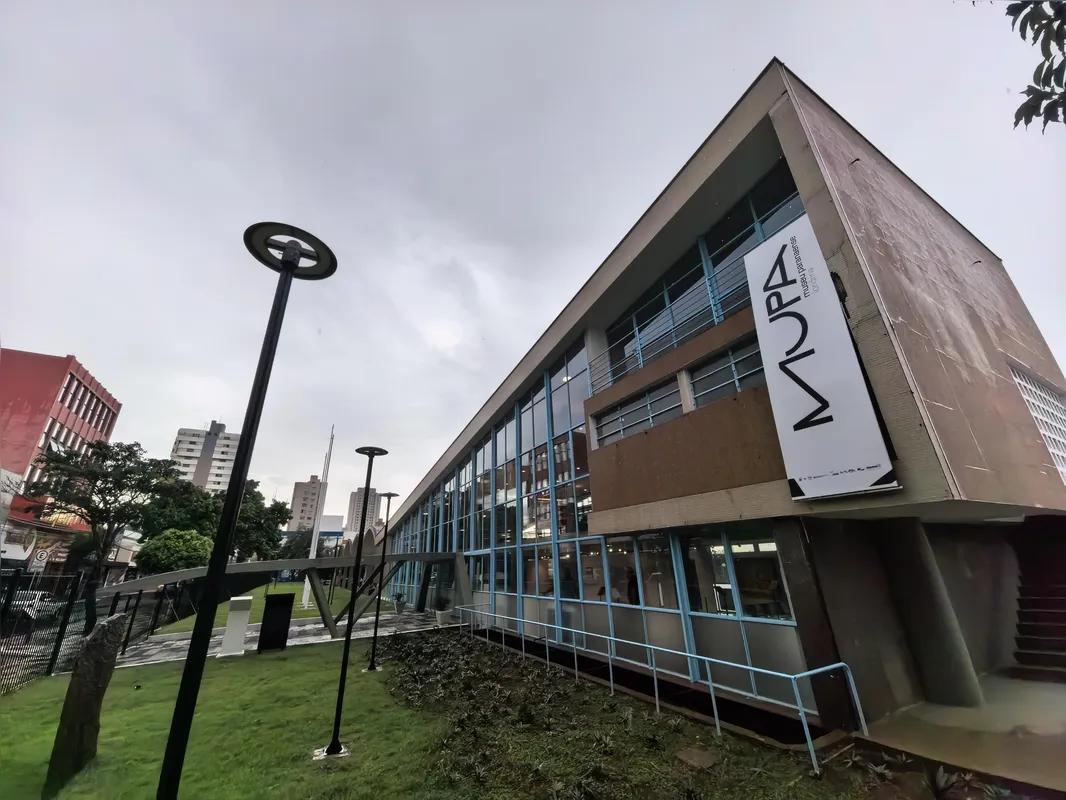 Museu de Arte de Londrina reabre ao público com um recorte do acervo do MUPA - Museu Paranaense - que reúne peças focadas na história, arqueologia e antropologia do estado