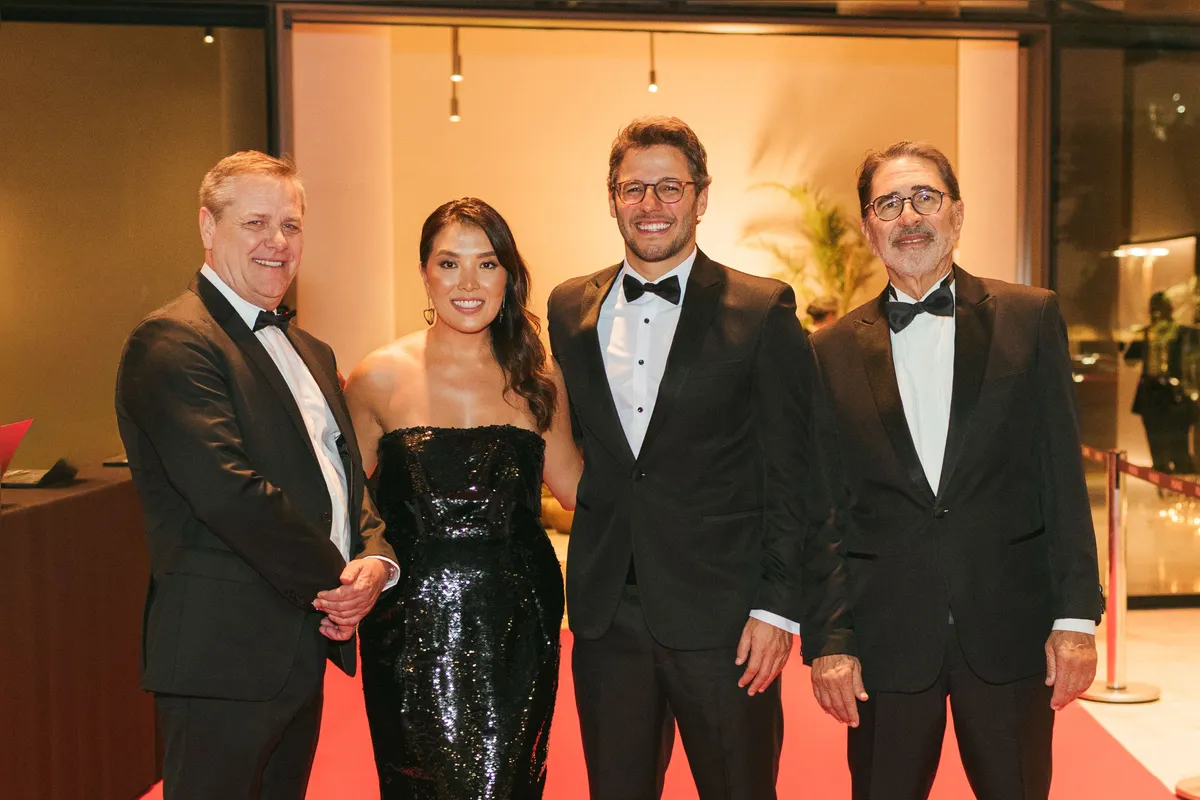 Colin Doyle, Cristina Wakamatsu, Raul Rezende e Ronaldo Rezende