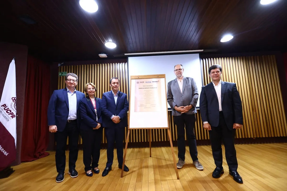 Nádina Moreno, decana da PUCPR Londrina.
Lanes Randal Prates Marques, diretor de Tecnologia e Inovação do Tecpar.
Alex Canziani - Secretário de Estado da Inovação e Inteligência Artificial do Paraná.
Irmão Rogério Renato Mateucci, reitor da PUCPR.
 Vidal Martins, vice- reitor da PUCPR