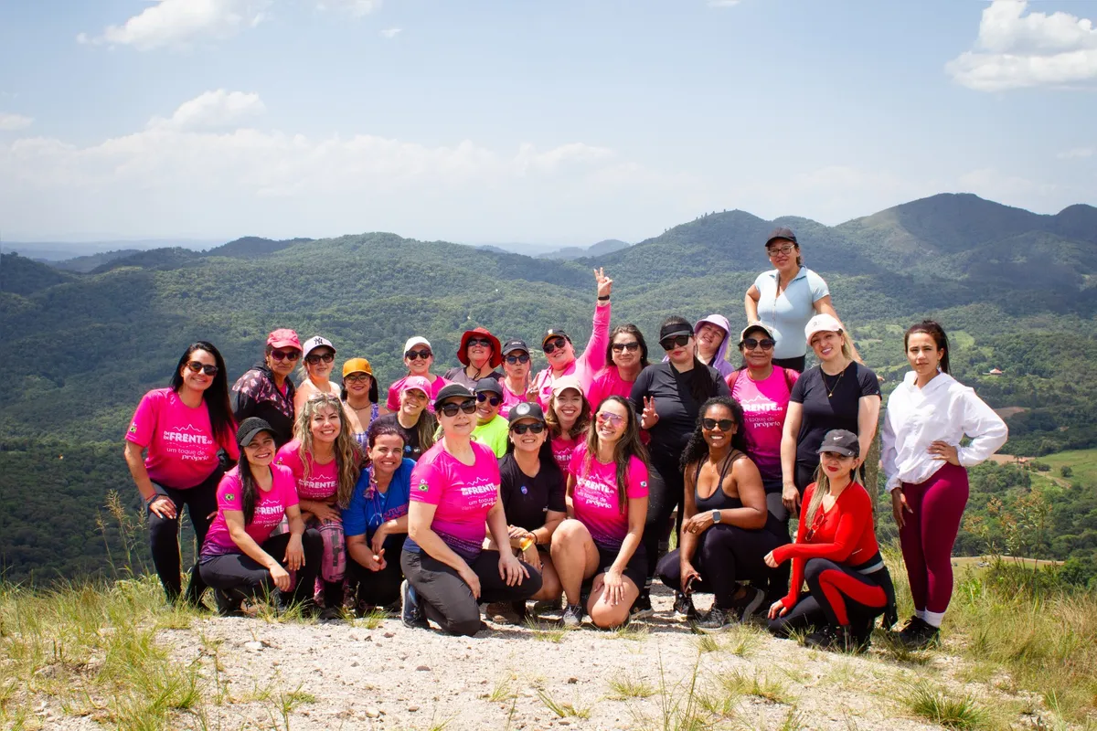 O grupo feminino Em Frente 40