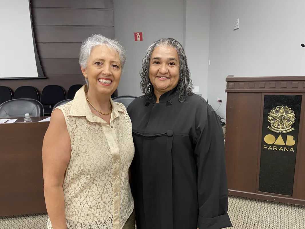 Ana Cláudia Duarte foi professora de Anilza durante a graduação, e com ajuda de outro docente, viabilizou a compra de um notebook para a aluna