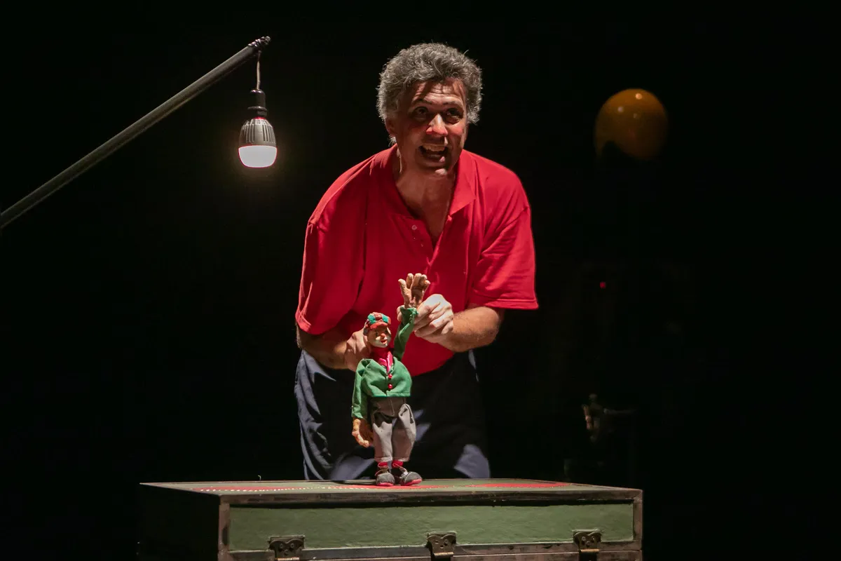 Espetáculo dialoga com várias linguagens artísticas