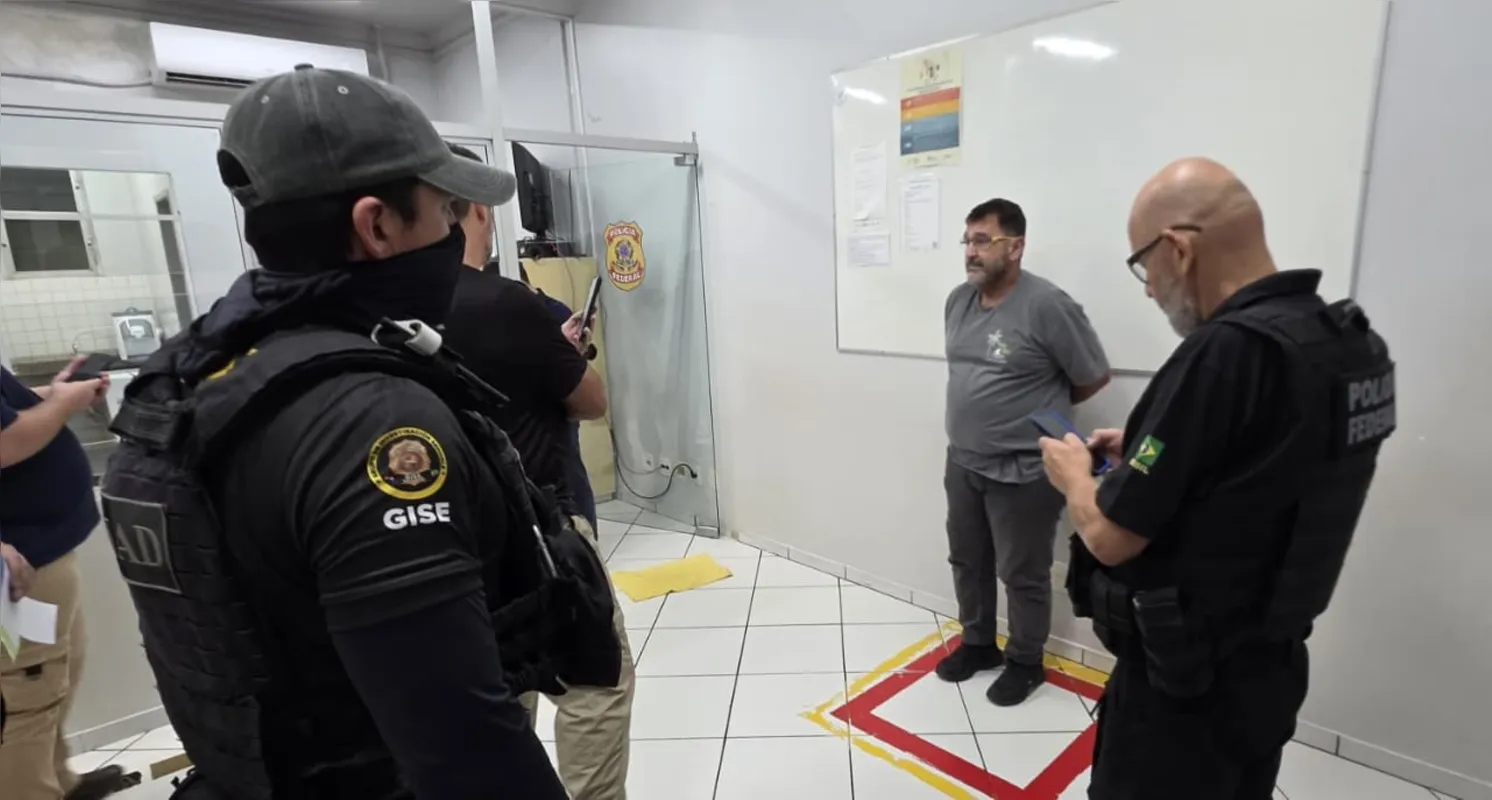 Imagem ilustrativa da imagem Polícia do Paraguai divulga fotos da prisão de Marcos Panissa