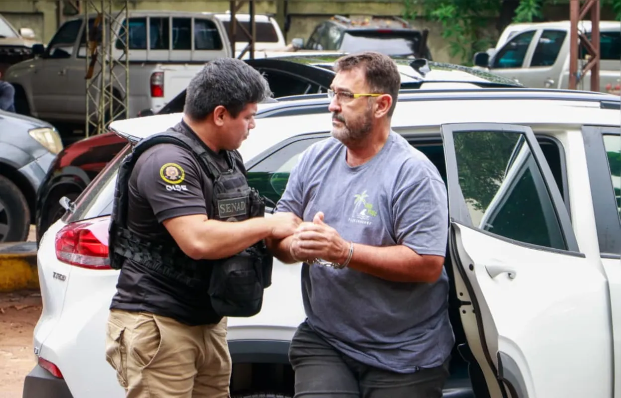 Imagem ilustrativa da imagem Polícia do Paraguai divulga fotos da prisão de Marcos Panissa