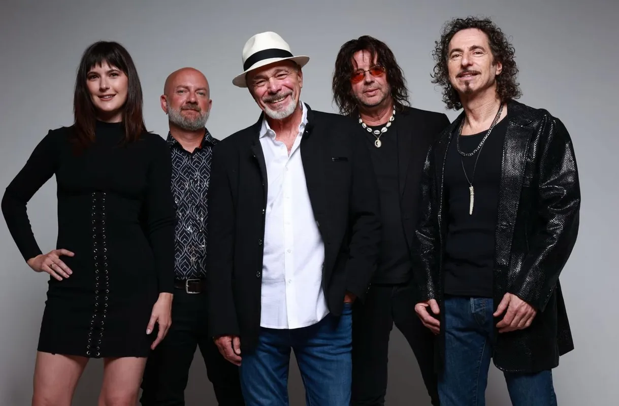 Danny Seraphine com a formação do Chicago Legacy, projeto que revisita os grandes sucessos do Chicago