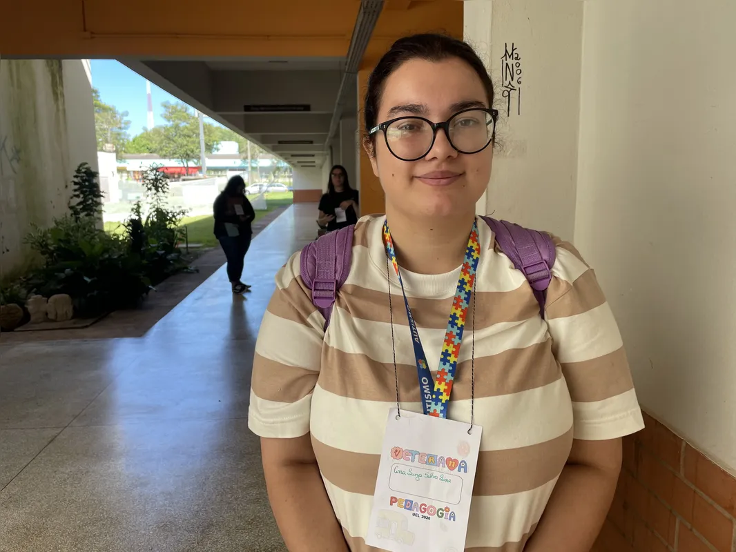 “A gente vai formar uma teia de conexões para mostrar que nós vamos recebê-los de braços abertos”, afirma a veterana de pedagogia Ana Luiza Silva