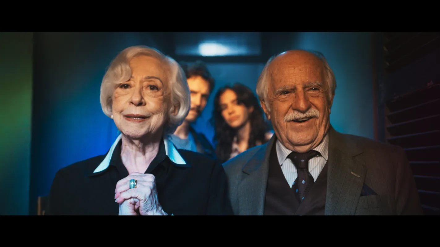 Fernanda Montenegro e Ary Fontoura estão juntos numa comédia imperdível