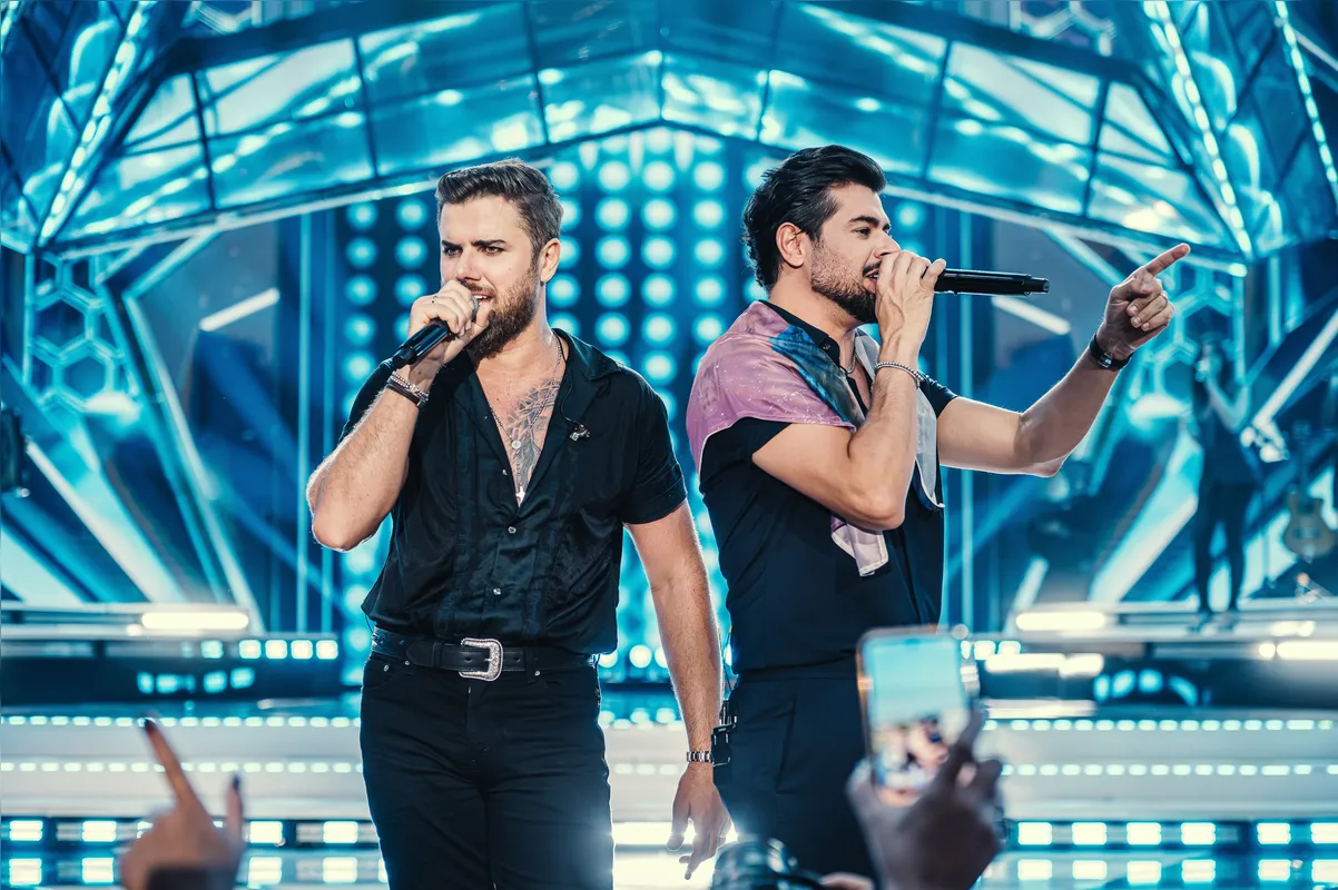 Zé Neto & Cristiano também trazem a Londrina parte do repertório do projeto "Vocês & Deus", lançado nas últimas semanas nas plataformas digitais