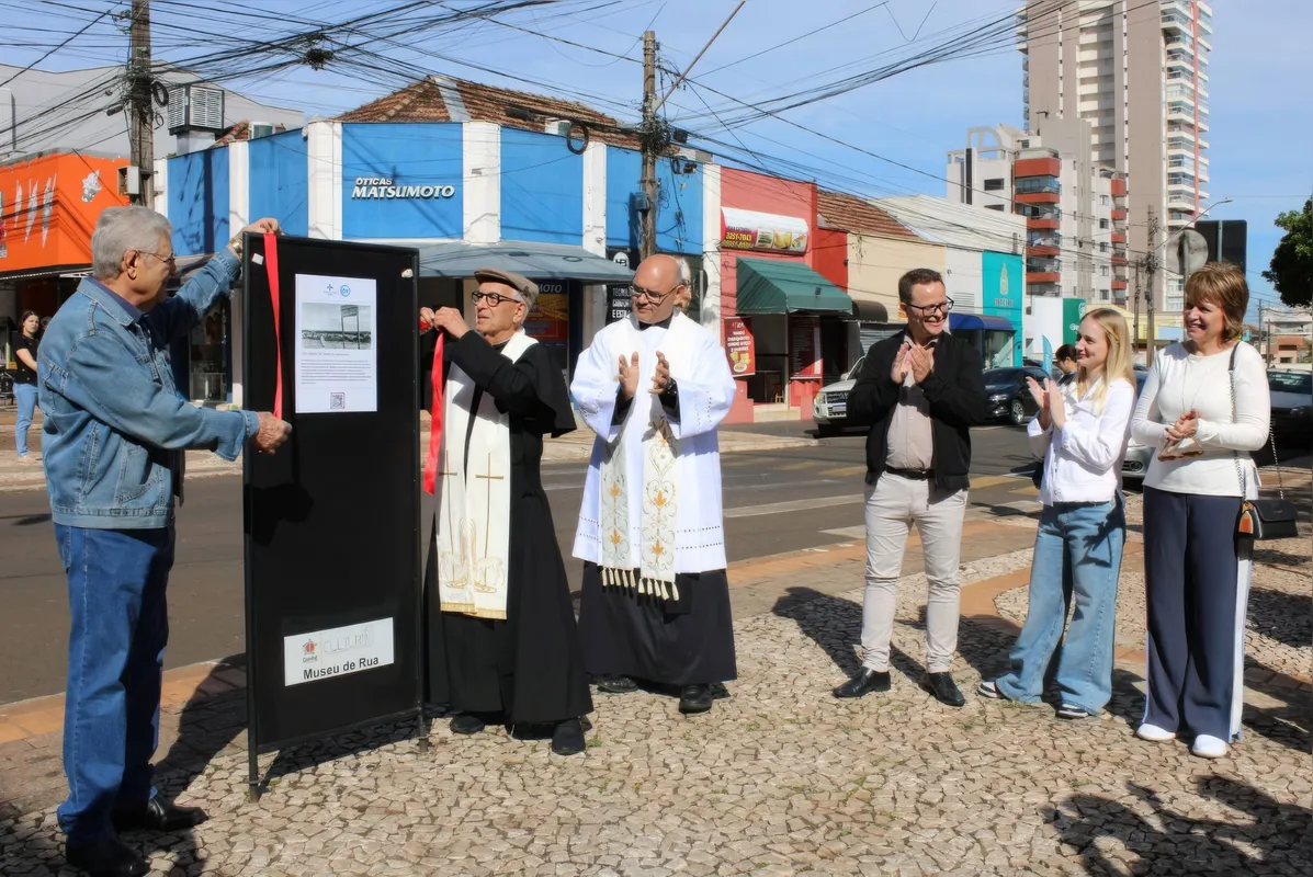 Imagem ilustrativa da imagem Diploma de Reconhecimento Público para indústria londrinense