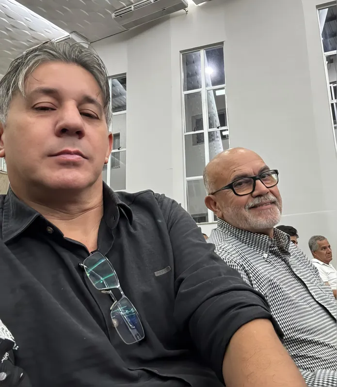 Imagem ilustrativa da imagem Empresário londrinense recebe visita de Luciano Hang