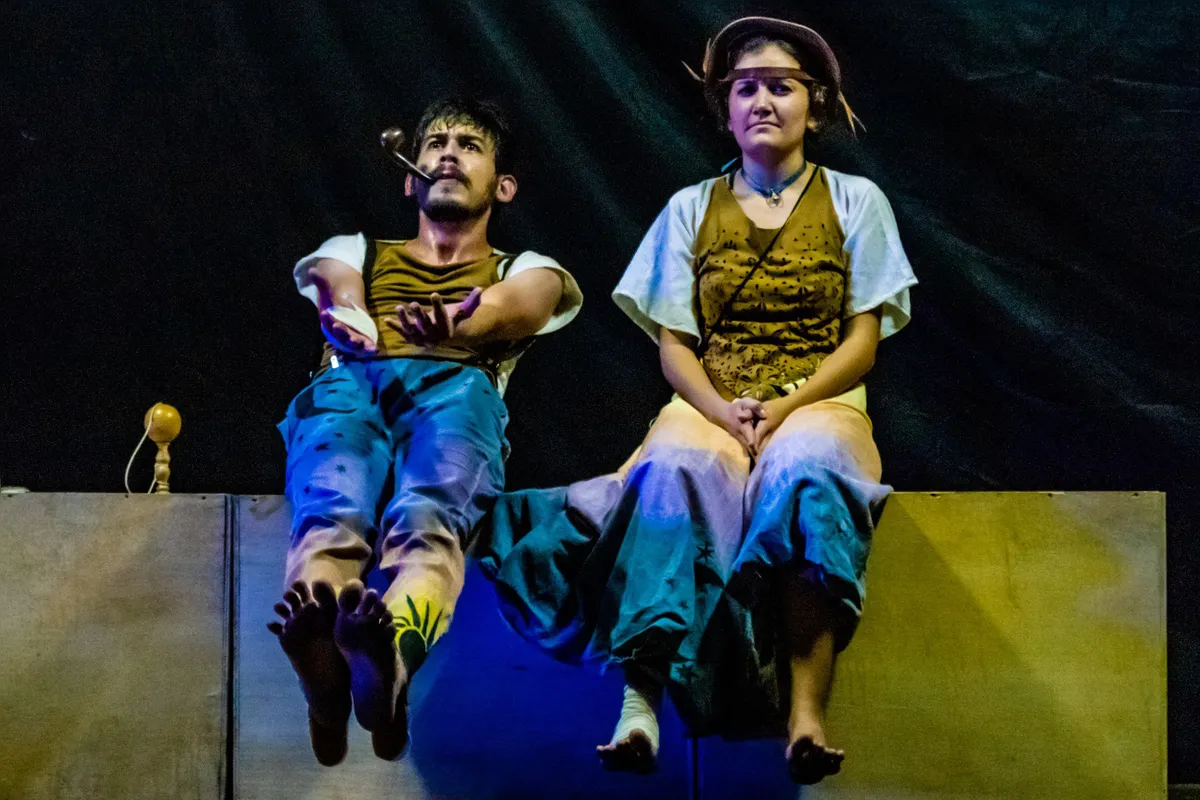 "O Deserto da Memória", do grupo Nós de Teatro (Londrina), trata dos movimentos fragmentados da memória