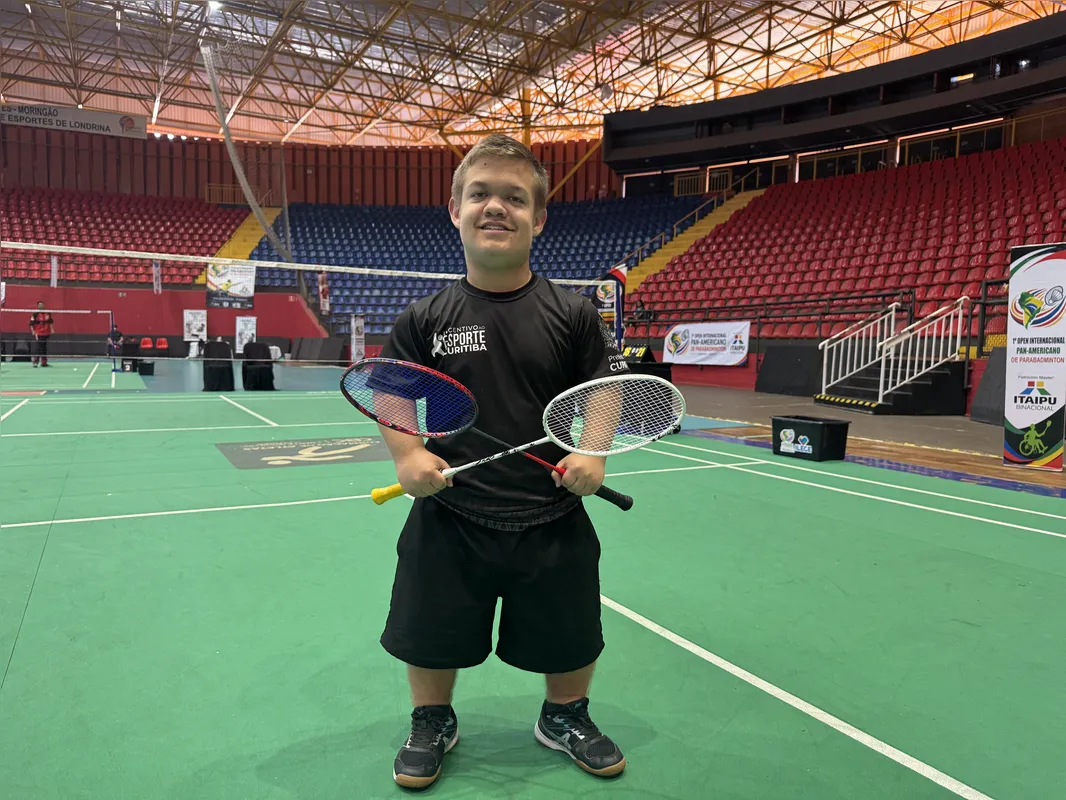 Elton Nogueira começou a praticar parabadminton para sair do sedentarismo: Eu gostei, me encontrei e resolvi ficar”