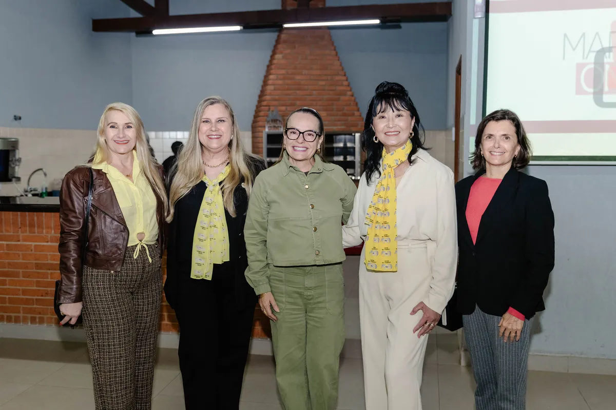 Maria Marçal, Marcia Mileski Martins, a secretária municipal de Políticas para Mulheres, Marisol Chiesa, Ellis Tomanaga Eguedis e Maria Fernanda Cardoso