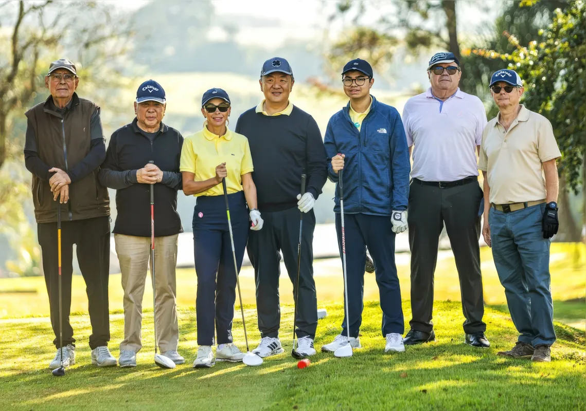 Ilidio Pinto, Atsushi Yoshii, Anita Yoshii, Leonardo Yoshii, Vitor Yoshii, Arlindo Fuganti e Mauri Raphaelli