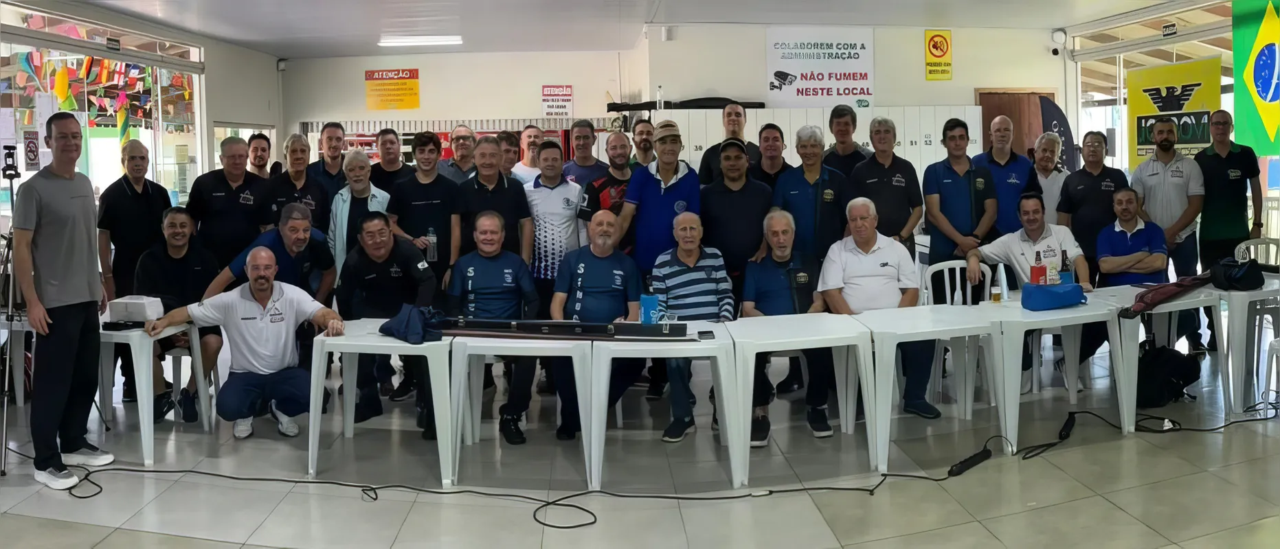 Os sinuquistas presentes ao torneio em Campo Mourão