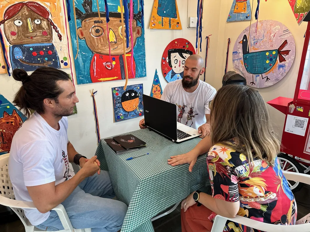 O vento conta com rodadas de negócios que conecta Londrina com curadores do Paraná