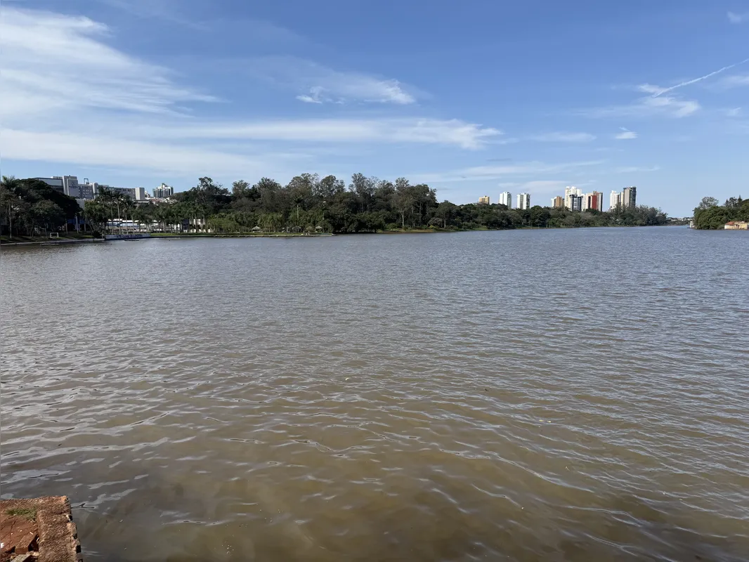 Sema e Sanepar irão vistoriar o Igapó 1 na terça (11) em busca de novos pontos de despejo ilegal de esgoto