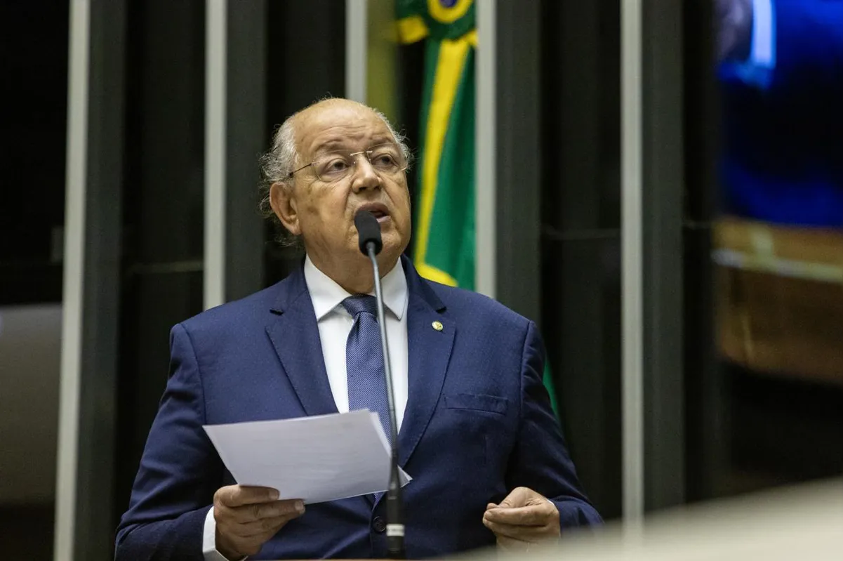 Imagem ilustrativa da imagem Primeira reunião do Conselho Superior da SRP