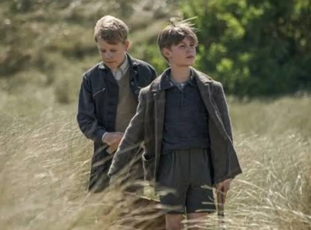 'Uma Infancia Alemã' é um história de sobrevivência num filme com um visual arrebatador