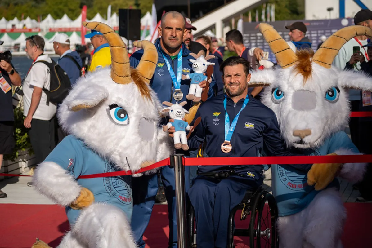 Igor Tofalini foi medalha de bronze no mundial de paracanoagem de 2026, na Polônia