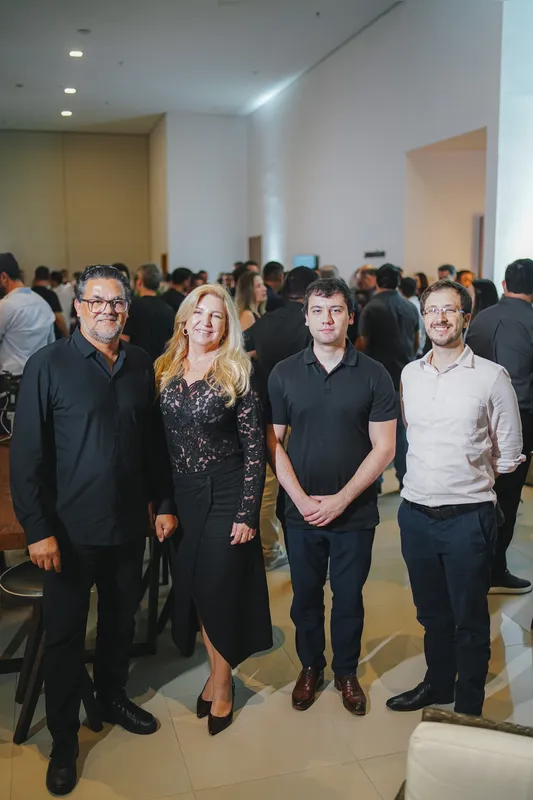 Jose Angelo dos Santos, Lenir Aparecida Beluco, Vitor Domingues e Danilo Azevedo