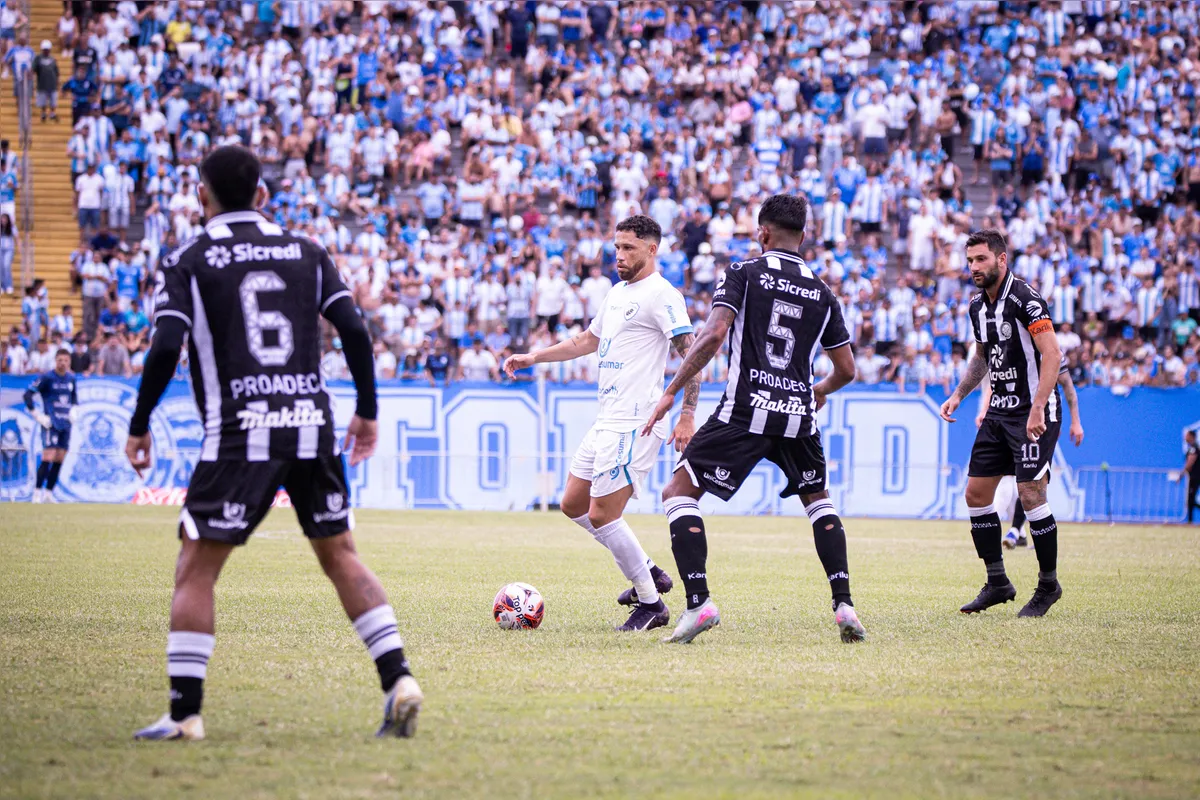 Londrina e Operário fizeram a final do Campeonato Paranaense em 2026: Tubarão perdeu a decisão nos pênaltis e viu o Fantasma ser campeão no estádio do Café