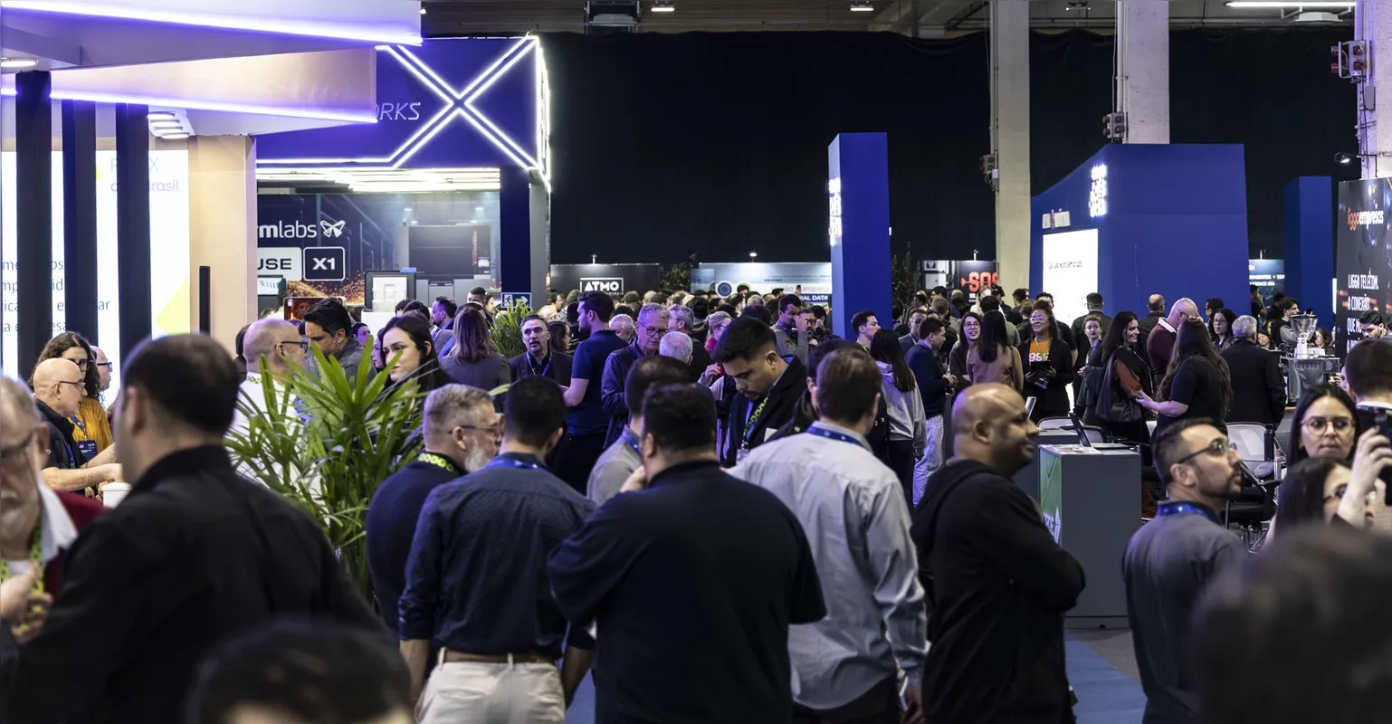 A Expo + Indústria foi realizada no Expotrade Convention Center, em Pinhais