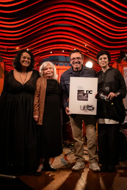 Tulipa Ruiz, Alice Ruiz, Wilson Simoninha e Fernanda Takai