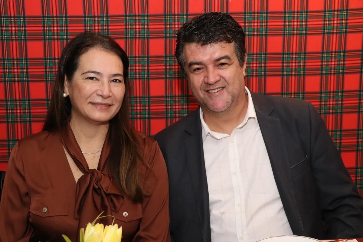 Adryana Araújo e Alex Gonçalves