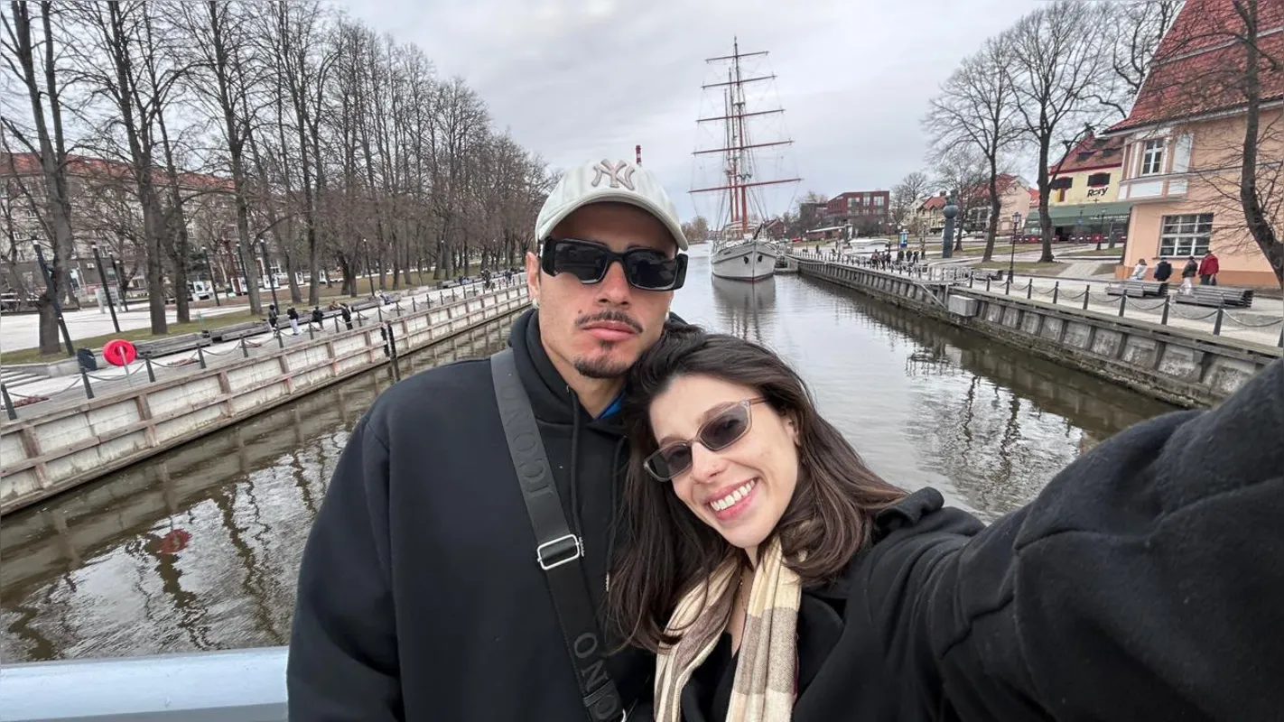 Ana Pablos e Maltos Becker apoiam as reivindicações sociais dos albaneses, calorosos e bons anfitriões
