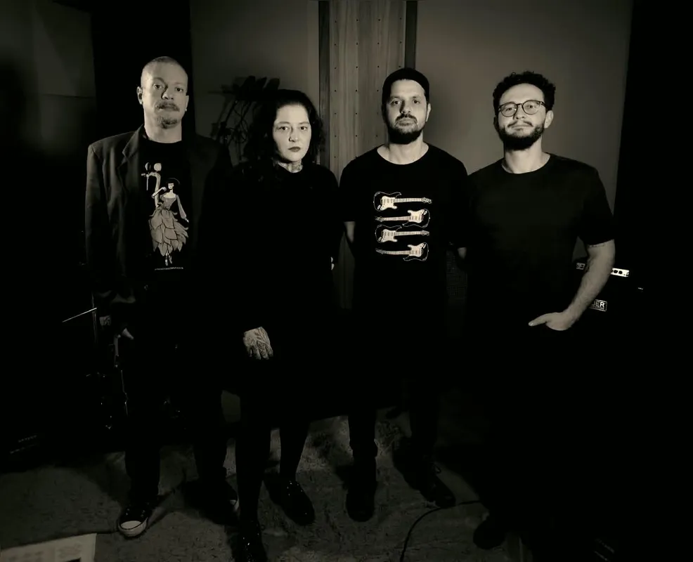 Banda Tetrafônica: proposta musical que convida à reflexão