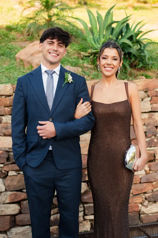 Eder Henrique Baptista dos Santos e Giovanna Morgueti