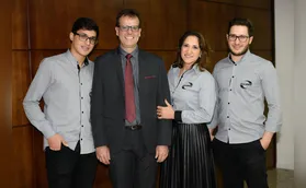 Empresa de contabilidade comemora