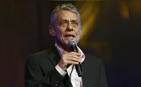 Em novo romance, Chico Buarque procura descortinar as contradições de um país dividido