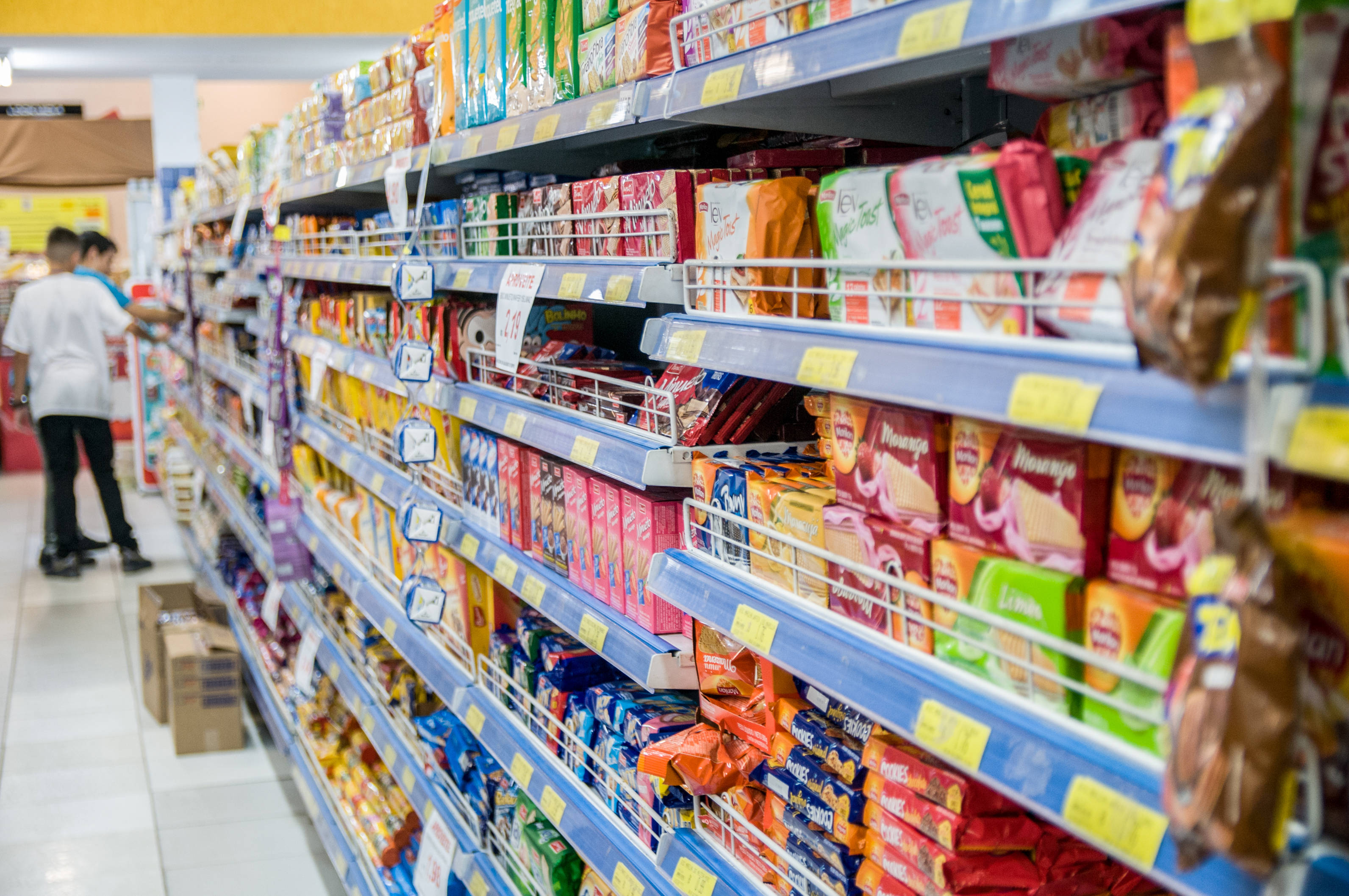 Os supermercados estão entre os segmentos que oferecem contratação temporária mais tardia, podendo abrir vagas em dezembro