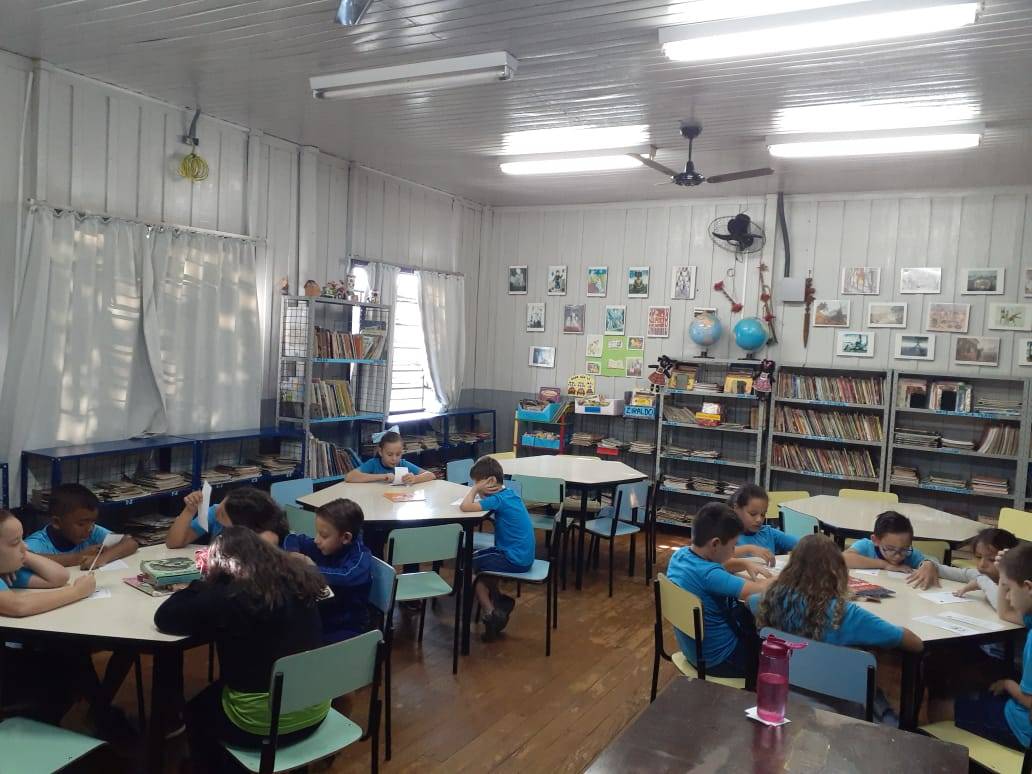 O prazer da leitura com Clarice entre os alunos da Escola Municipal Dalva Fahl Boaventura