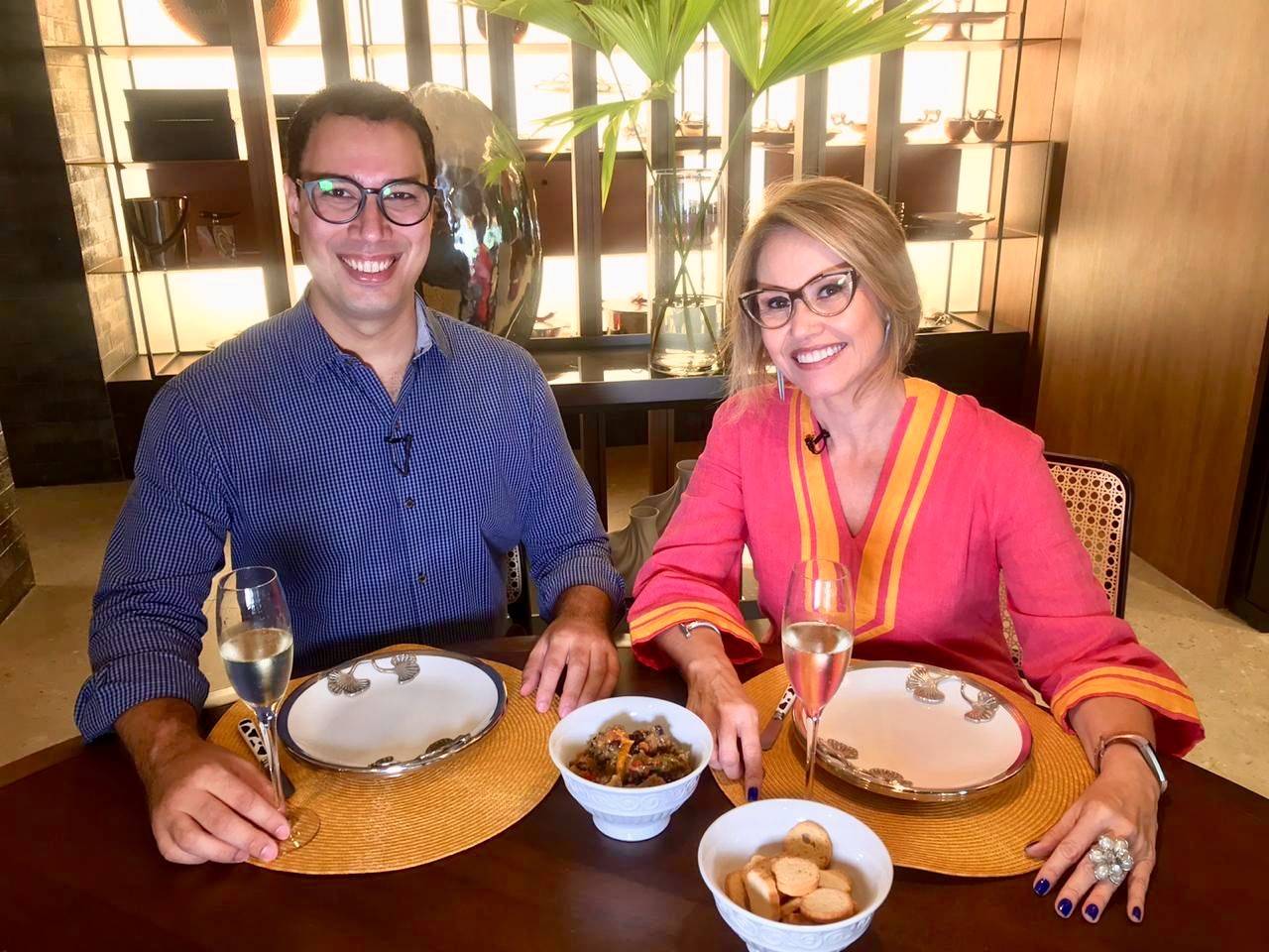 O colunista Fábio Luporini com a arquiteta Luciana Régnier , convidada do programa Multi Chef