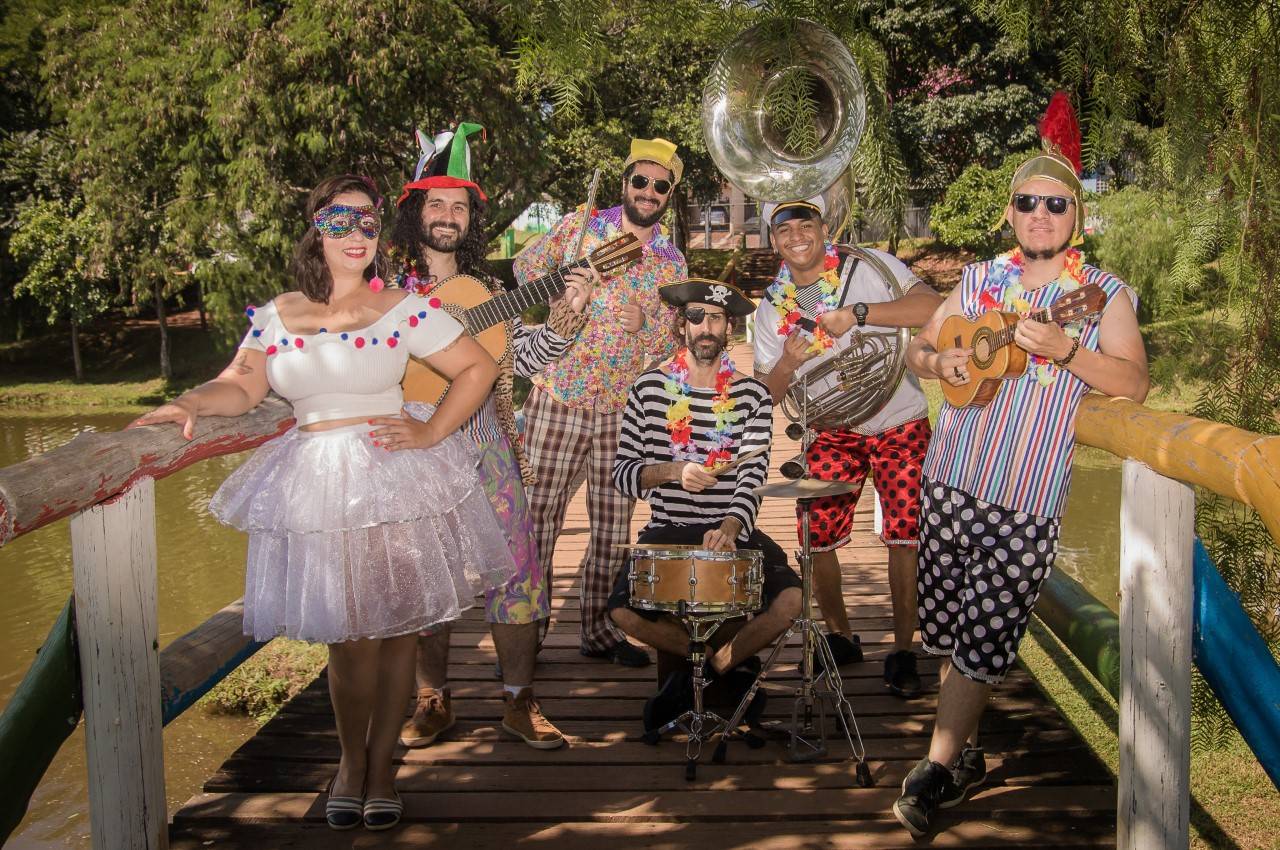 Bloquinho do Rebento : carnaval para pais de primeira viagem levarem os filhos